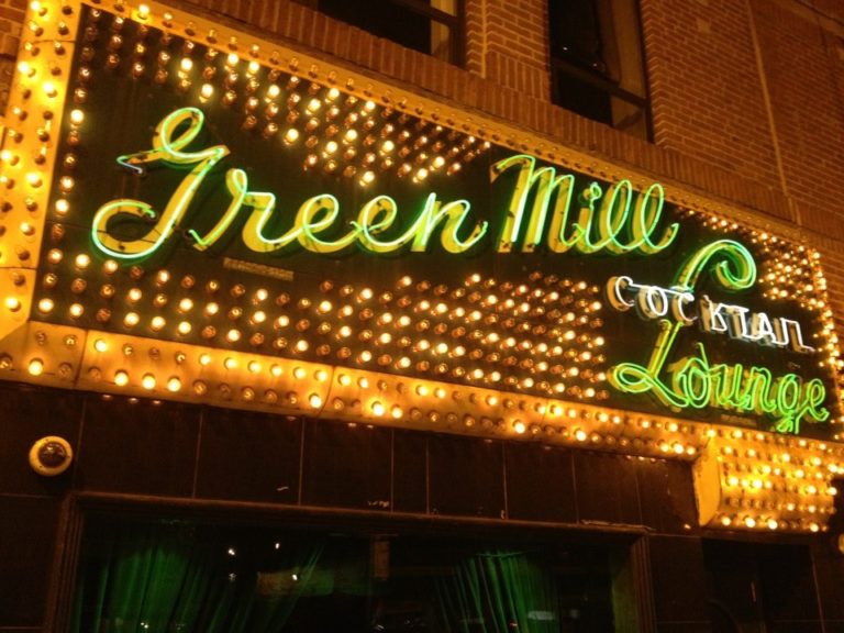 Green Mill Cocktail Lounge Chicago - Go Visit Chicago