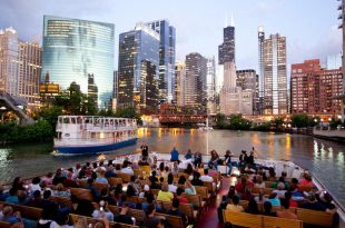 Chicago River and Lake Architecture Cruise