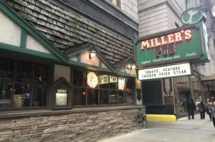 Miller's Pub in Chicago downtown