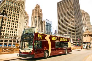 Hop on Hop off Chicago Operated by Big Bus Tours Chicago