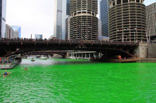 Chicago River Dyeing on St. Patrick's Day