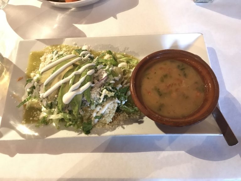 Mom's Old Recipe Mexican Restaurant Review